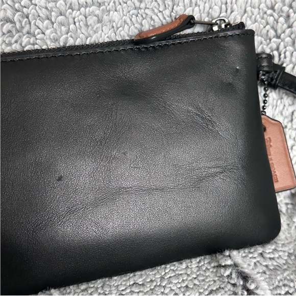 Coach Limited Edition Mickey Mouse Leather corner zip Wristlet in Box EUC - Picture 6 of 16